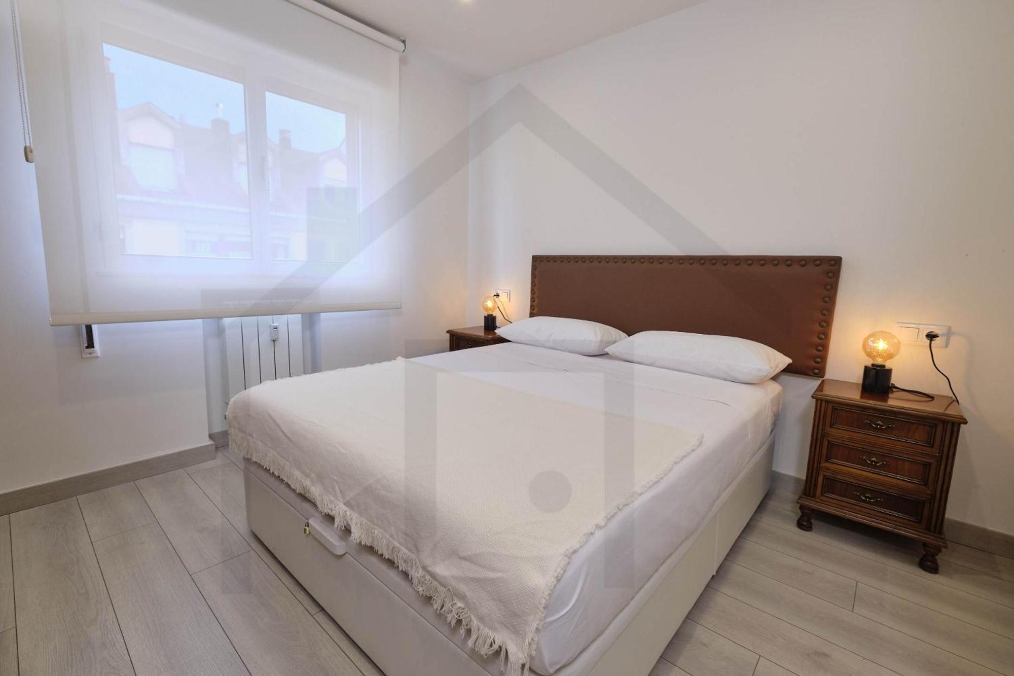 Atico Quintana I - Con Terraza, Vistas A La Ciudad, En El Centro, Con Wifi Y Garaje Apartment Oviedo Bagian luar foto